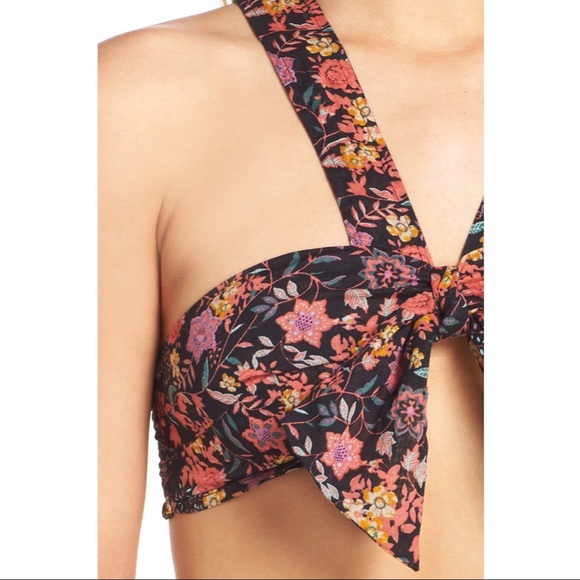 Free People Other - 🔴 Free People Intimately Floral Bra